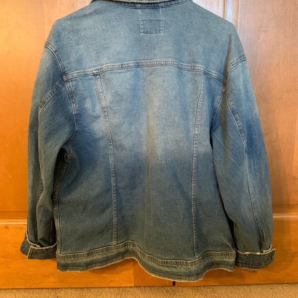 Jean Jacket - Picture 2 of 6
